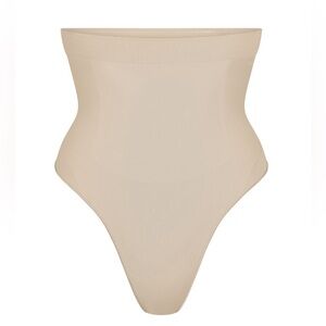 SKIMS NWOT Seamless Sculpt High-Waisted Thong, Color: Sand, Size: L